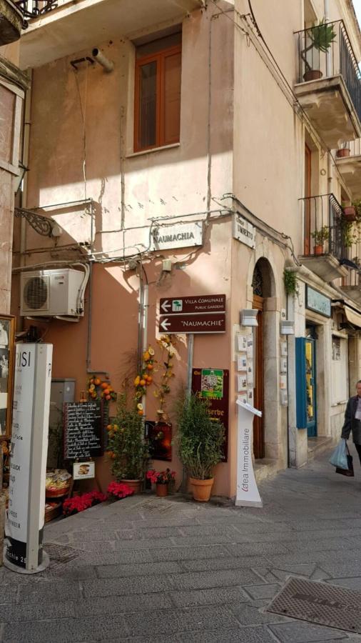 Casa Naumachie Relax In A Safe And Wonderful Place Taormina Esterno foto